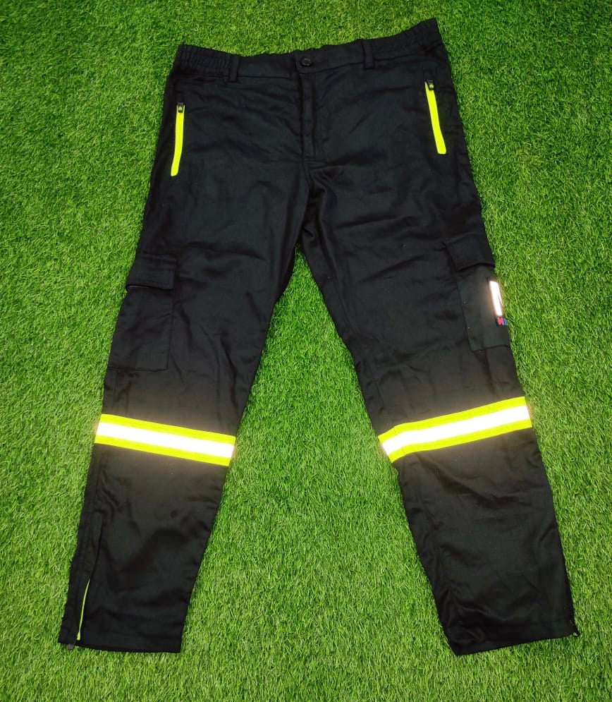 Metro Master Cargo Pants (Black)