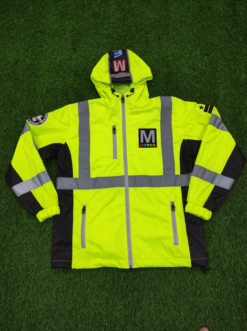 METROGuard ReflectX Hoodie: High-Visibility Waterproof Essential