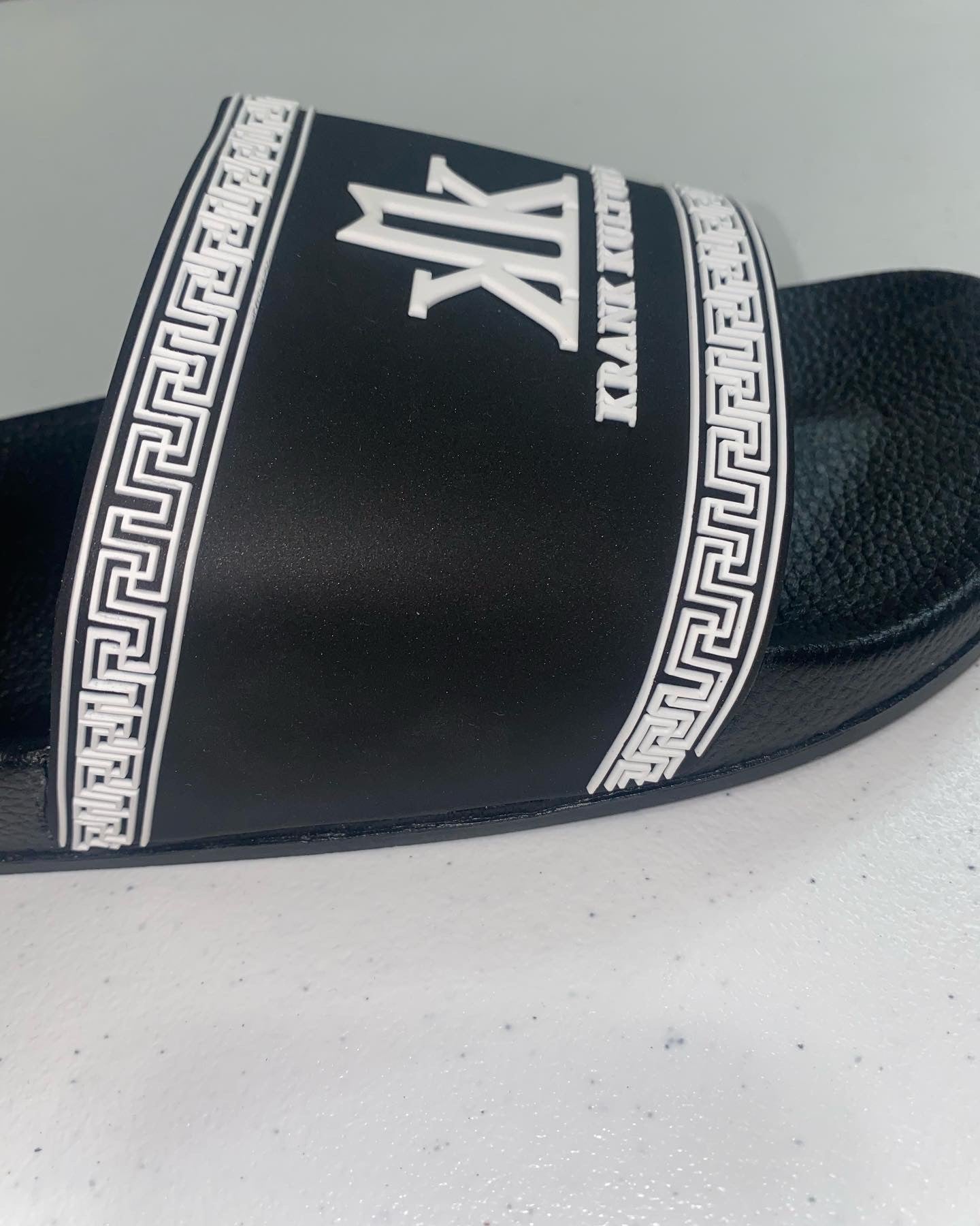 Krank Kulture “Special K’s” slides (black/white)