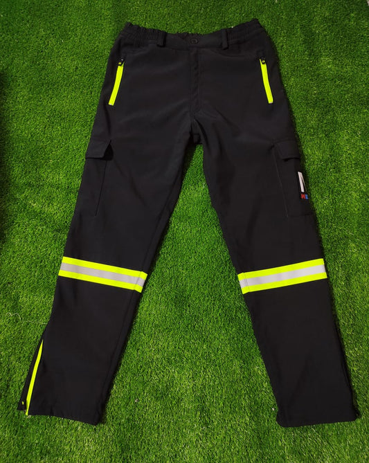 Metro Gaurd Insulated Cargo Pants (Black)